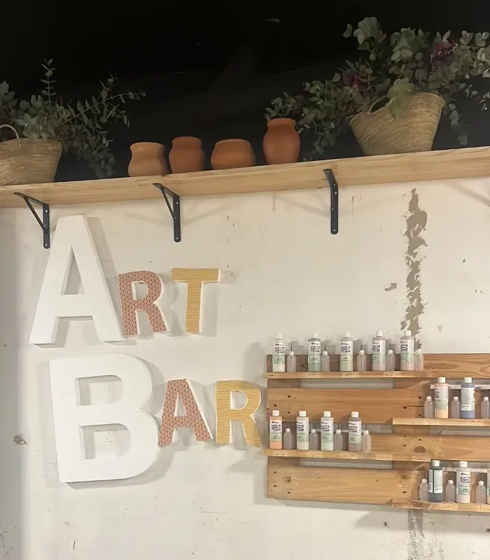 estudio-pintura-ceramica-alicante-pieza-y-pausa-art-bar